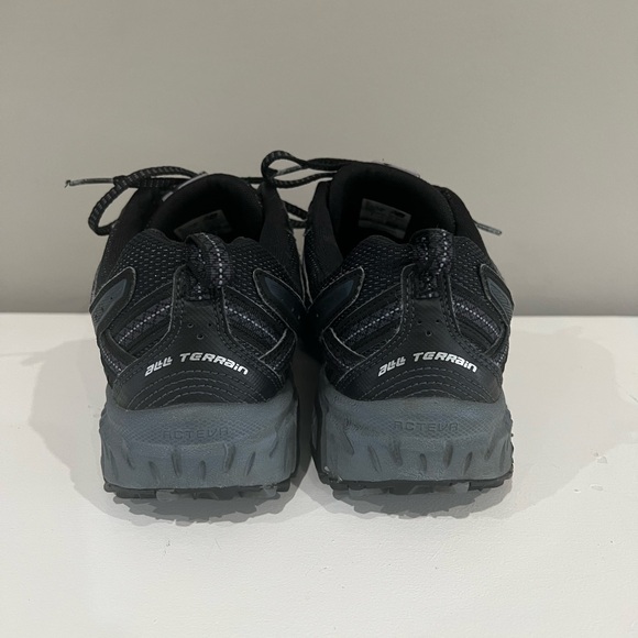 New Balance 410v5 Trail Black Gray Shoes Sneakers MT410LB5 Men Size 11.5 - Picture 7 of 10